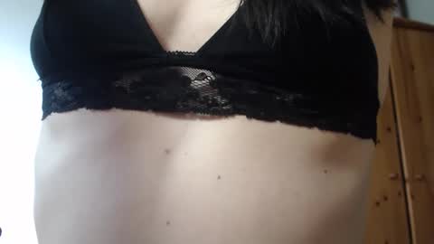 Snapshot of lisaskybaby chatting on May 6, 2026, 5:57 am Lisaskybaby online show from May 6, 2026, 5:57 am
