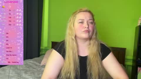 Lisa online show from January 14, 2026, 9:37 am