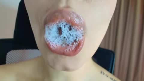 Lisbet online show from March 5, 2026, 11:01 pm