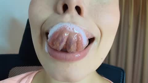 Lisbet online show from April 14, 2026, 10:16 pm