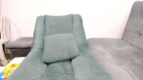 Snapshot of liseth04 chatting on February 23, 2025, 10:53 pm Liseth online show from February 23, 2025, 10:53 pm