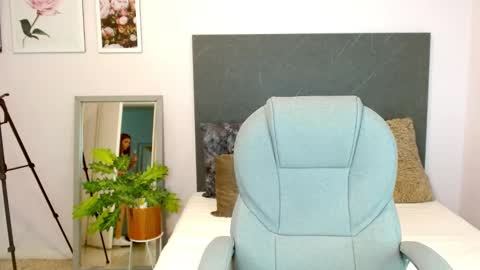 Liseth Fox online show from January 18, 2025, 6:32 pm