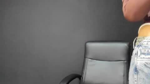 Snapshot of lisla21 chatting on February 16, 2026, 3:46 am Andrea and Charlotte online show from February 16, 2026, 3:46 am