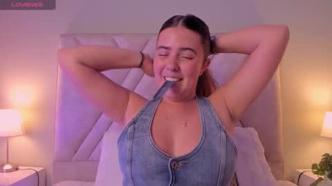  Lis Muller  online show from January 9, 2026, 12:52 pm