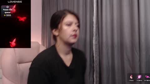 Andrea online show from November 26, 2025, 3:29 am