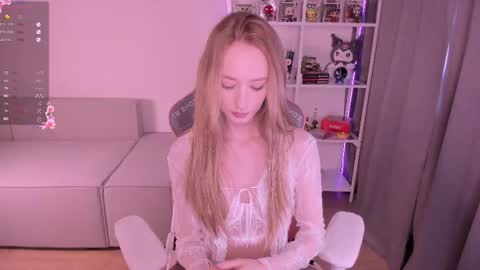 Snapshot of lissa__fox chatting on October 6, 2025, 1:52 pm lissa online show from October 6, 2025, 1:52 pm