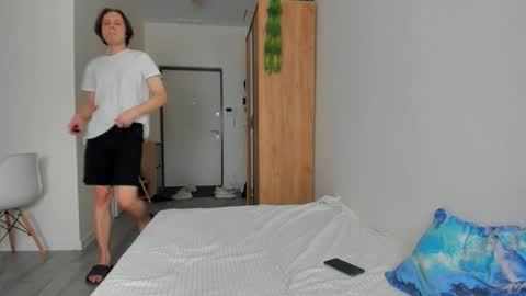 Snapshot of lissa_alfie chatting on December 22, 2024, 7:31 pm Alfie online show from December 22, 2024, 7:31 pm