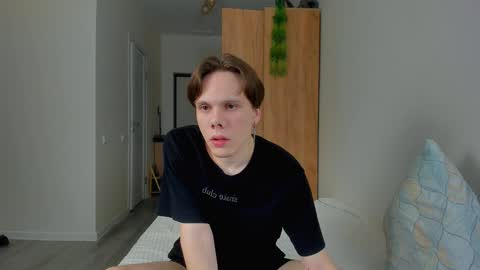 Snapshot of lissa_alfie chatting on December 25, 2024, 2:46 am Alfie online show from December 25, 2024, 2:46 am