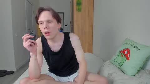 Snapshot of lissa_alfie chatting on January 7, 2025, 3:54 pm Alfie online show from January 7, 2025, 3:54 pm