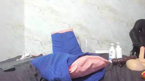 Lisa online show from February 12, 2025, 9:10 am