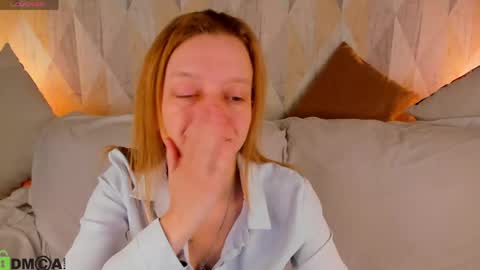 Lissa online show from May 22, 2026, 2:08 am