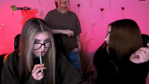 lissa_night online show from February 26, 2026, 8:19 pm