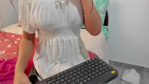 lissa_petitee online show from January 31, 2026, 7:11 pm