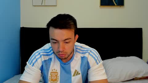 Natalia and alejandro online show from April 9, 2026, 12:21 pm