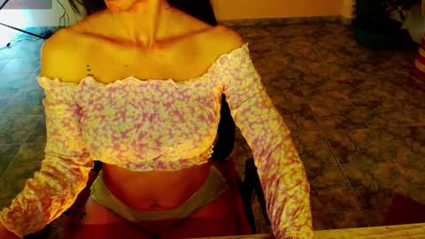 Liss online show from October 31, 2025, 4:02 am