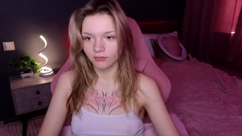 Lena online show from February 7, 2025, 4:16 am