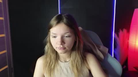 Lena online show from September 20, 2025, 2:12 am