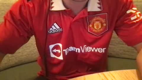 litlelover online show from February 11, 2026, 7:52 pm