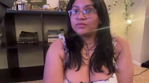 Snapshot of littldeath chatting on November 2, 2025, 5:54 am littldeath online show from November 2, 2025, 5:54 am