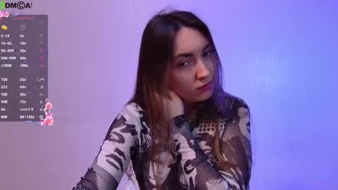 Tina online show from December 1, 2025, 5:40 pm