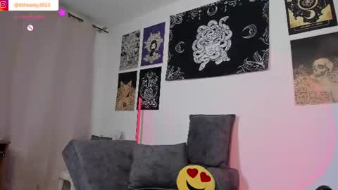 little__ammy online show from June 7, 2026, 1:21 am