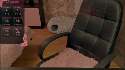 little__boss online show from January 28, 2025, 3:25 pm