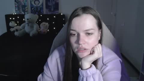 little__flowers online show from March 26, 2026, 10:54 am