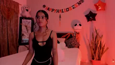 Snapshot of little_abbye chatting on October 13, 2025, 10:59 am little_abbye online show from October 13, 2025, 10:59 am