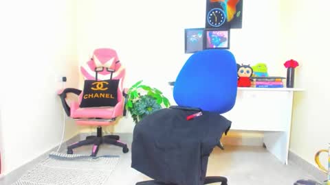 little_africa online show from December 14, 2024, 9:40 am