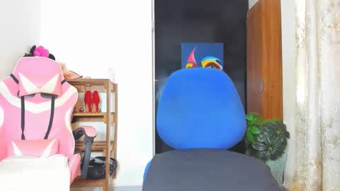 little_africa online show from November 2, 2025, 8:28 am