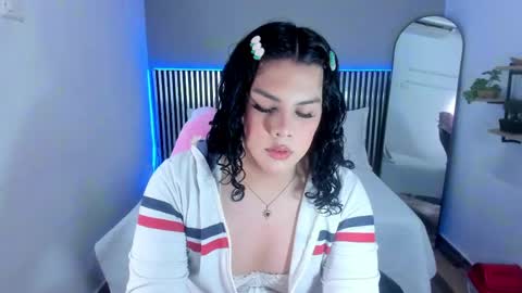 L I T T L E A L L I online show from May 3, 2026, 12:38 am