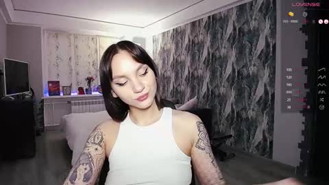 Birdy online show from February 9, 2025, 2:40 pm