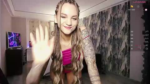 Birdy online show from March 10, 2025, 4:25 pm