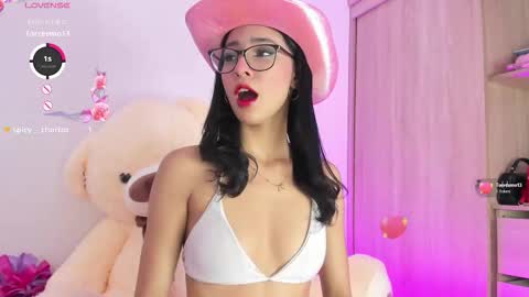 Snapshot of little_channel_ chatting on January 17, 2026, 11:26 am online show from January 17, 2026, 11:26 am