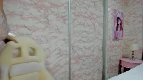 Snapshot of little_doll_4u chatting on April 28, 2026, 10:20 am ANNI online show from April 28, 2026, 10:20 am