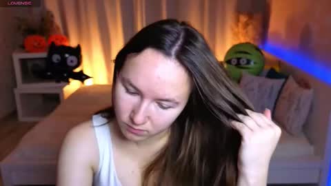 Alexandra online show from October 15, 2025, 2:55 am