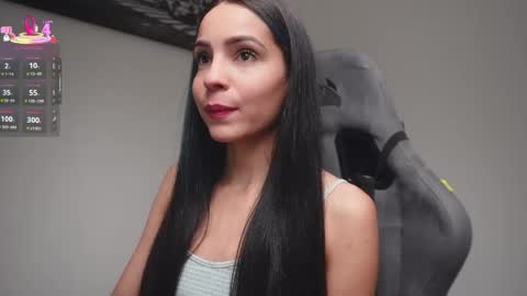 Help me reach 100 likes online show from April 13, 2026, 7:08 pm