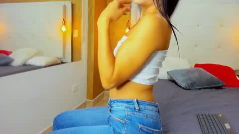   online show from January 27, 2025, 1:52 pm