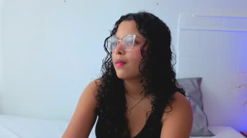 little_lilith_apple online show from December 20, 2025, 7:10 pm