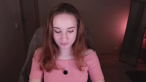 Snapshot of little_pretty_woman chatting on October 7, 2025, 6:49 pm little_pretty_woman online show from October 7, 2025, 6:49 pm