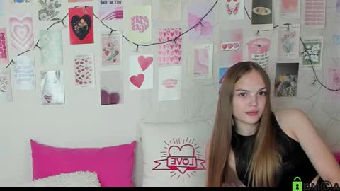 Kriss online show from October 14, 2025, 9:32 am