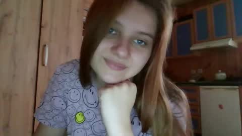 little_shygirl_ online show from December 2, 2025, 11:04 am