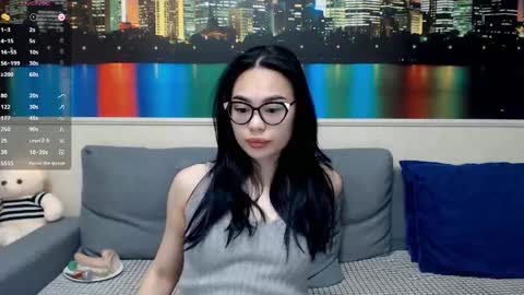 Snapshot of little_v1rgin_angel chatting on December 7, 2024, 12:24 pm Kwan online show from December 7, 2024, 12:24 pm