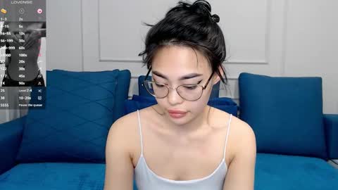 Snapshot of little_v1rgin_angel chatting on February 28, 2025, 12:09 pm Kwan online show from February 28, 2025, 12:09 pm