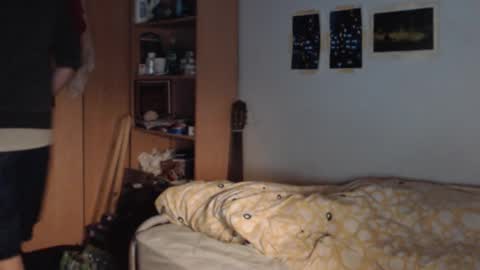 littlealien7 online show from October 2, 2025, 12:23 pm