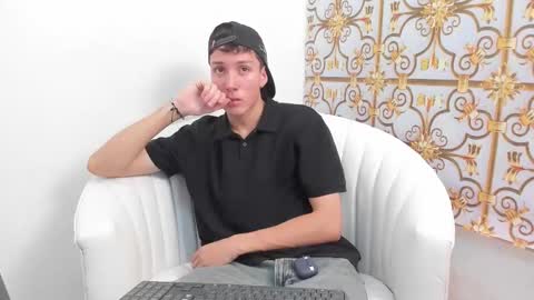 DANNY online show from December 21, 2025, 5:09 pm