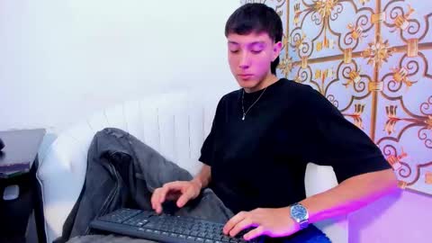 DANNY online show from February 17, 2026, 9:21 pm