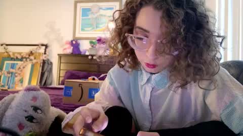 littledeathtrap online show from February 24, 2026, 7:23 pm