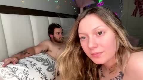 LittleMomma online show from December 29, 2024, 9:17 am