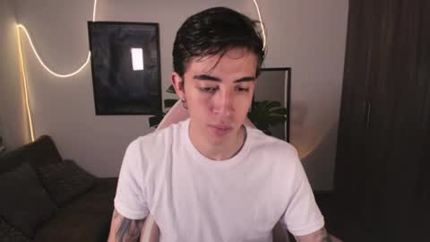 Ferxxo online show from January 4, 2025, 11:22 am